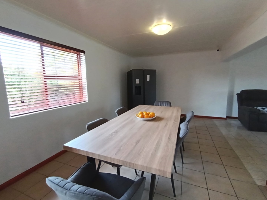 2 Bedroom Property for Sale in Humewood Eastern Cape
